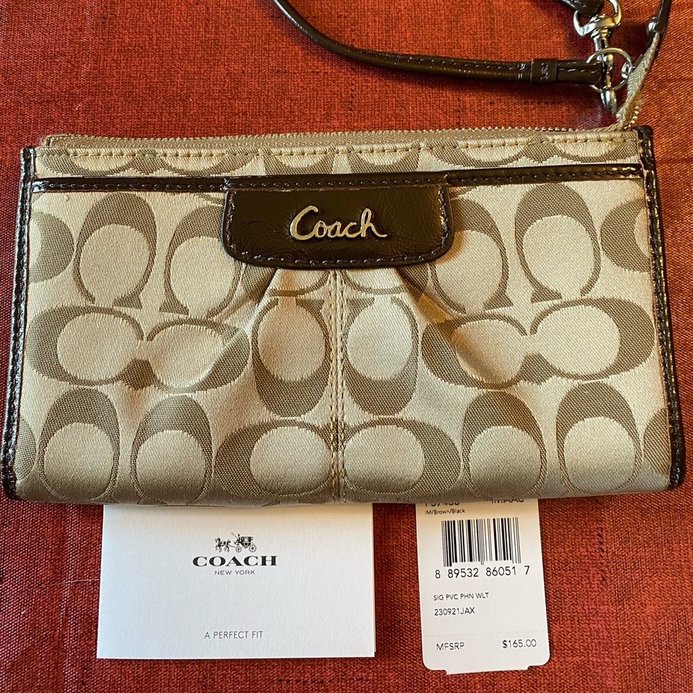 Authentic Coach Wristlet